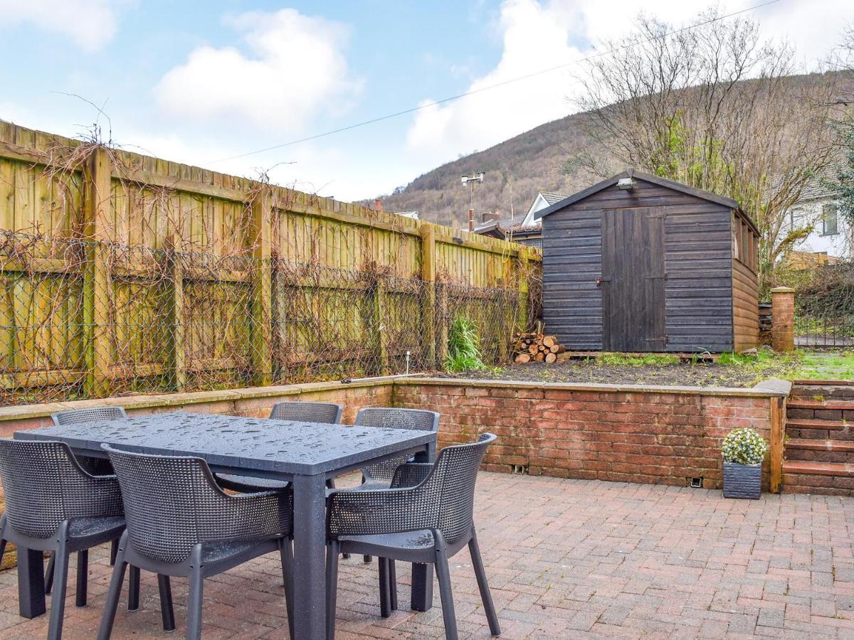Cwmcarn Cottage Crosskeys Экстерьер фото